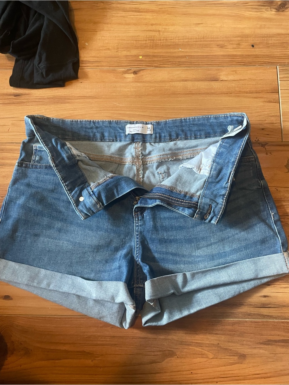 Bluenotes shorts